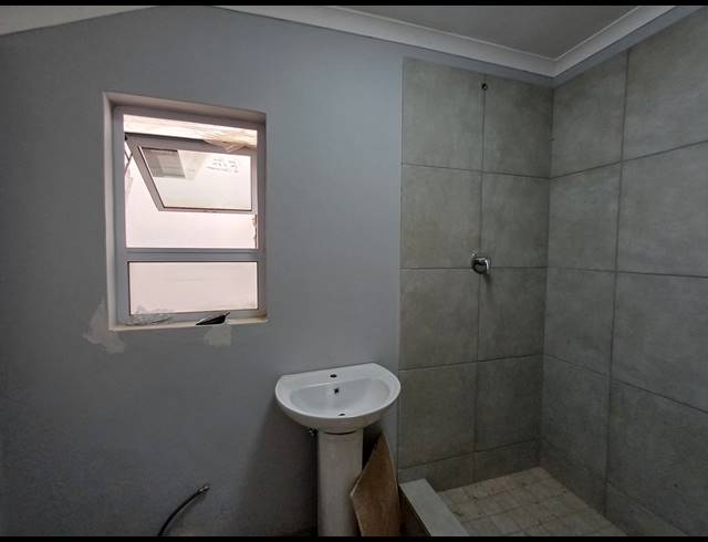 2 BEDROOM APARTMENT FOR SALE IN CHASEDENE